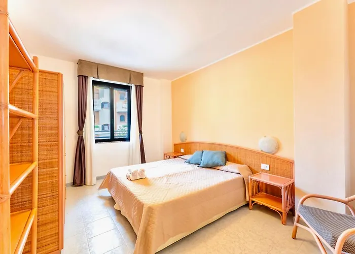 Apart Otel Isa - In Just 150 Mt From The Alghero